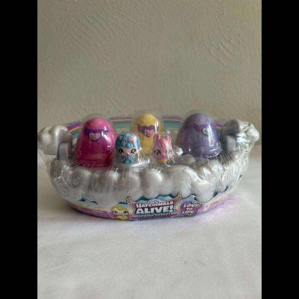 Hatchimals Alive Spring Basket with 6 Pet Figures Self Hatching Eggs Set Love